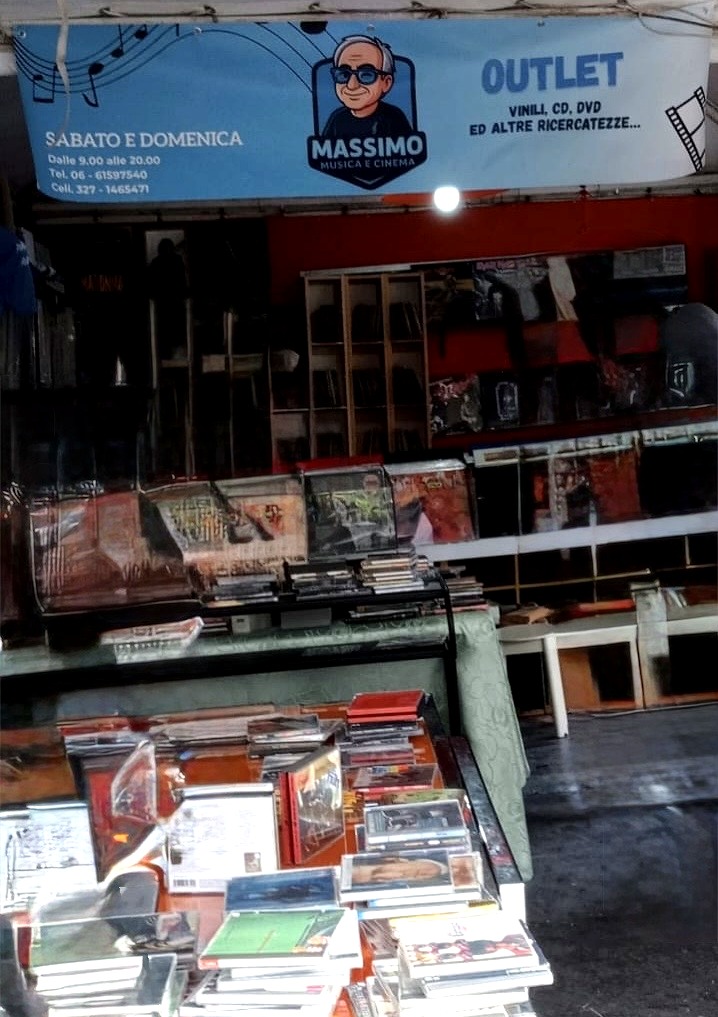 Il banco Massimo Rock al Mercatino Concadoro